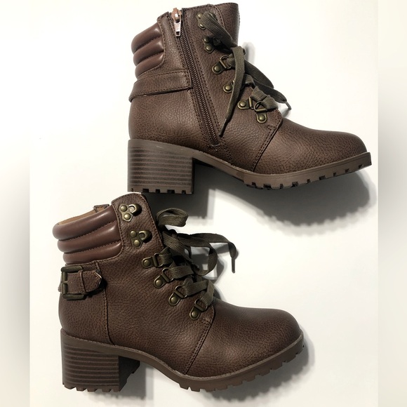 Mia Kids Brown Small Heeled Lace Up Boots - Picture 2 of 5
